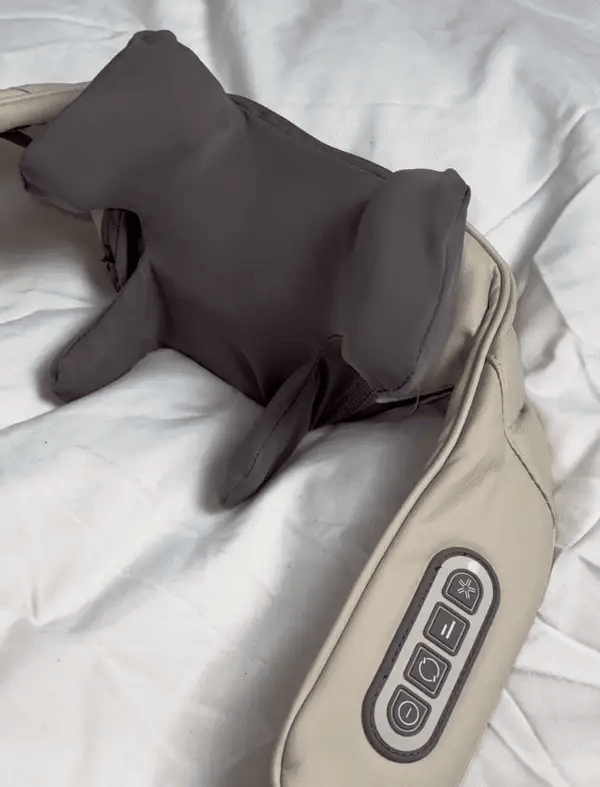 Curato by DZ™ Kneading Massager (Shoulder and Neck) – مدلك عجن للكتف والرقبة